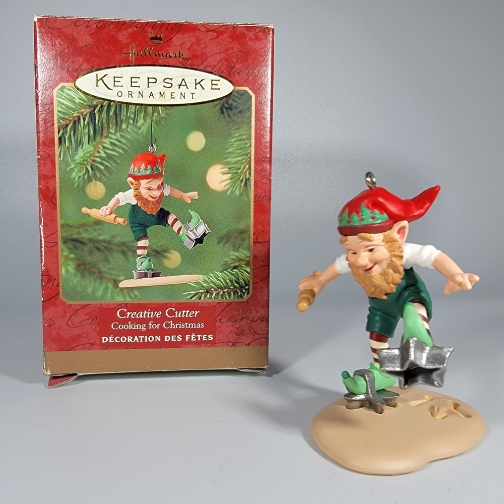HALLMARK Keepsake 2001 Creative Cutter Elf Mrs Claus Santa's Kitchen Helper